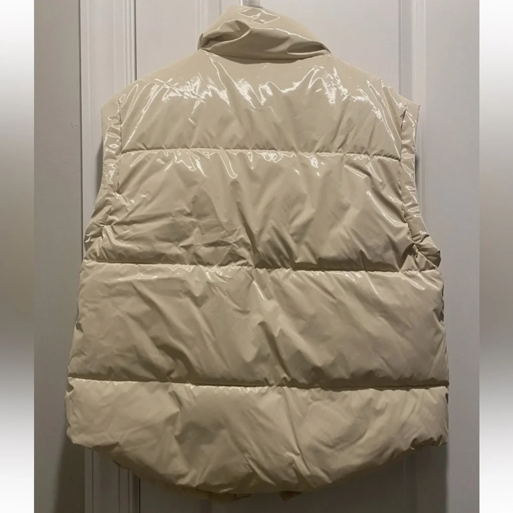 Aerie Offline Cream Puffer Vest NWT - Picture 2 of 5